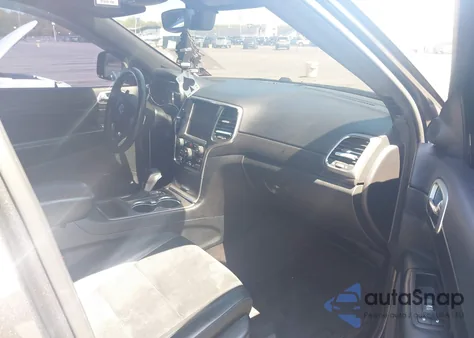 2017 Jeep Grand Cherokee Altitude 4X4 from USA, damaged, VIN 1C4RJFAG5HC780512